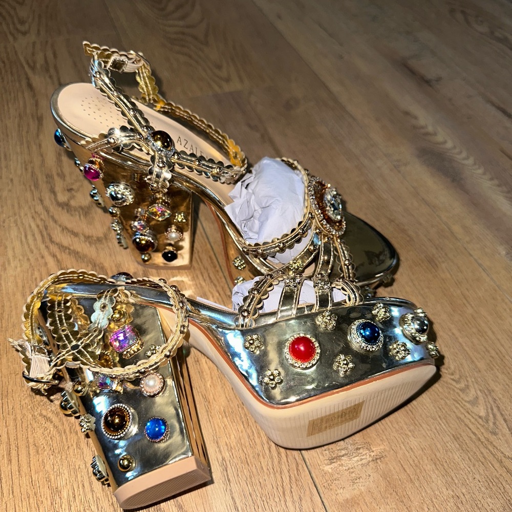 Azela Wang chunky heel